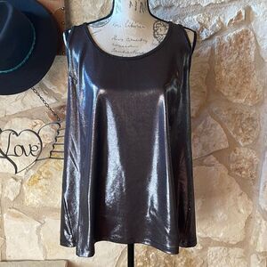 Livi Active Wear by Lane Bryant Silver/Black Shimmery Top, Size 18/20.